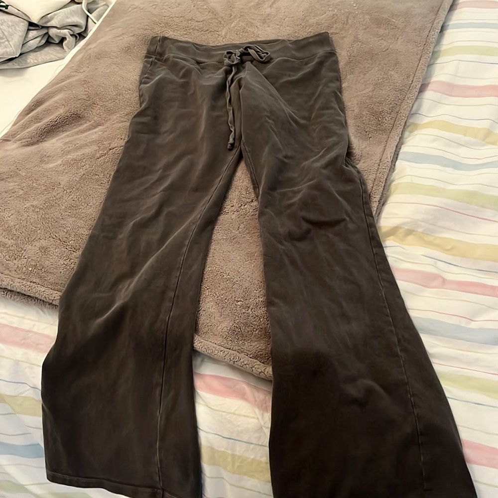 Brandy Melville pants